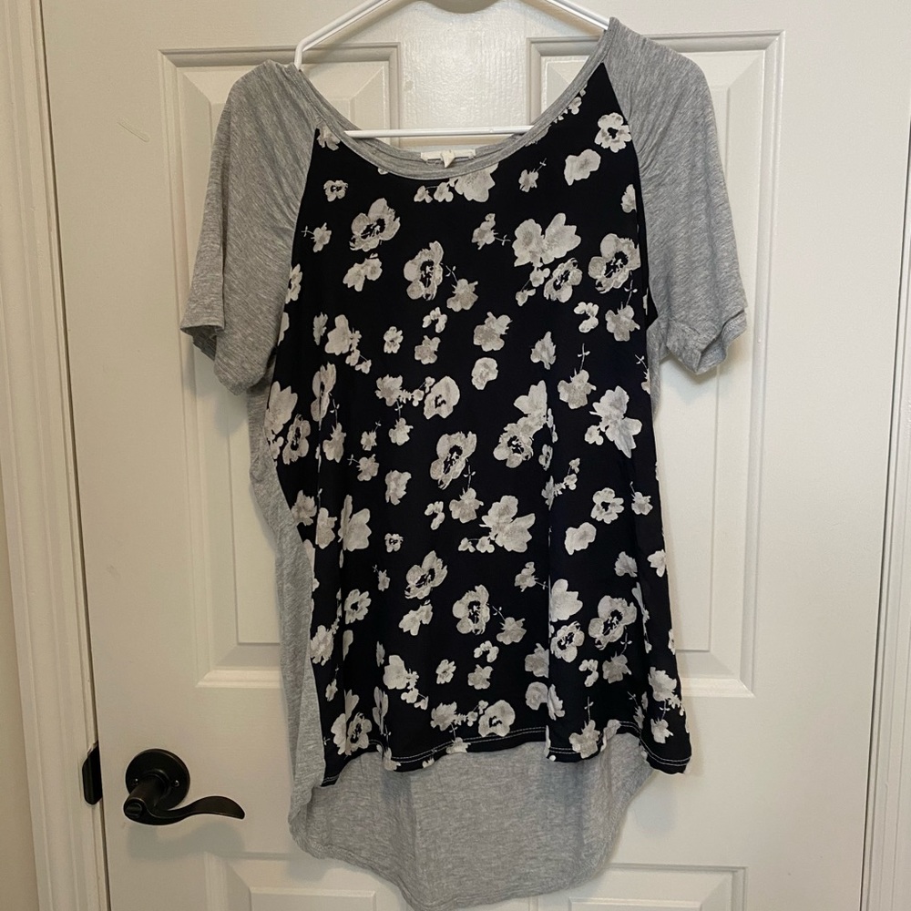 Women’s shirt